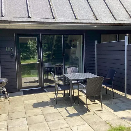 5 Star In Hovborg-by Traum